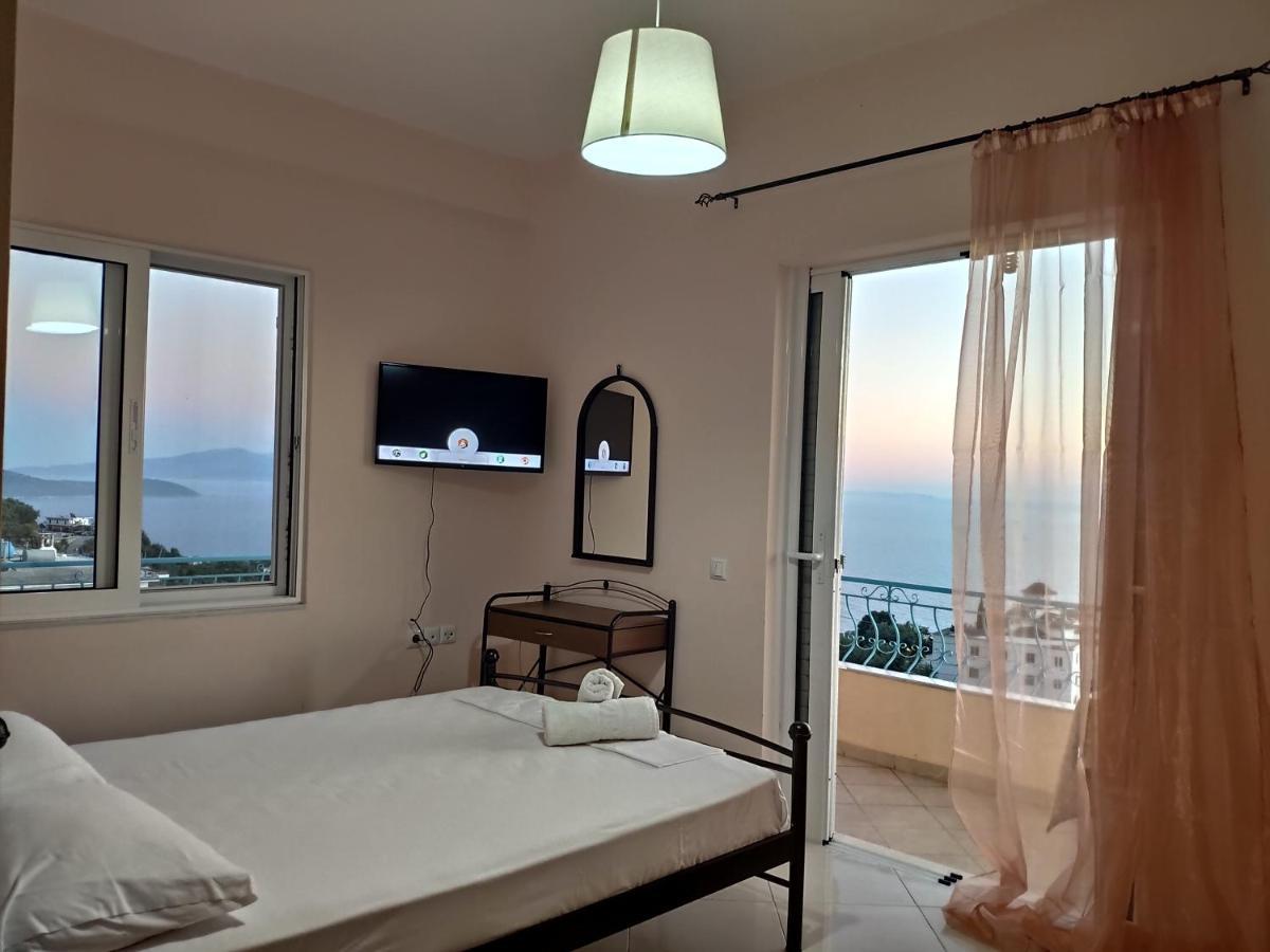 Let Rooms Lukova ภายนอก รูปภาพ