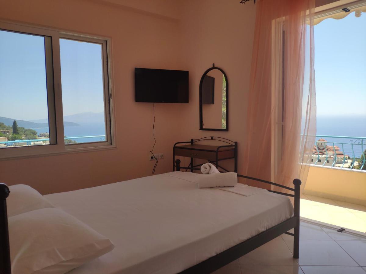 Let Rooms Lukova ภายนอก รูปภาพ