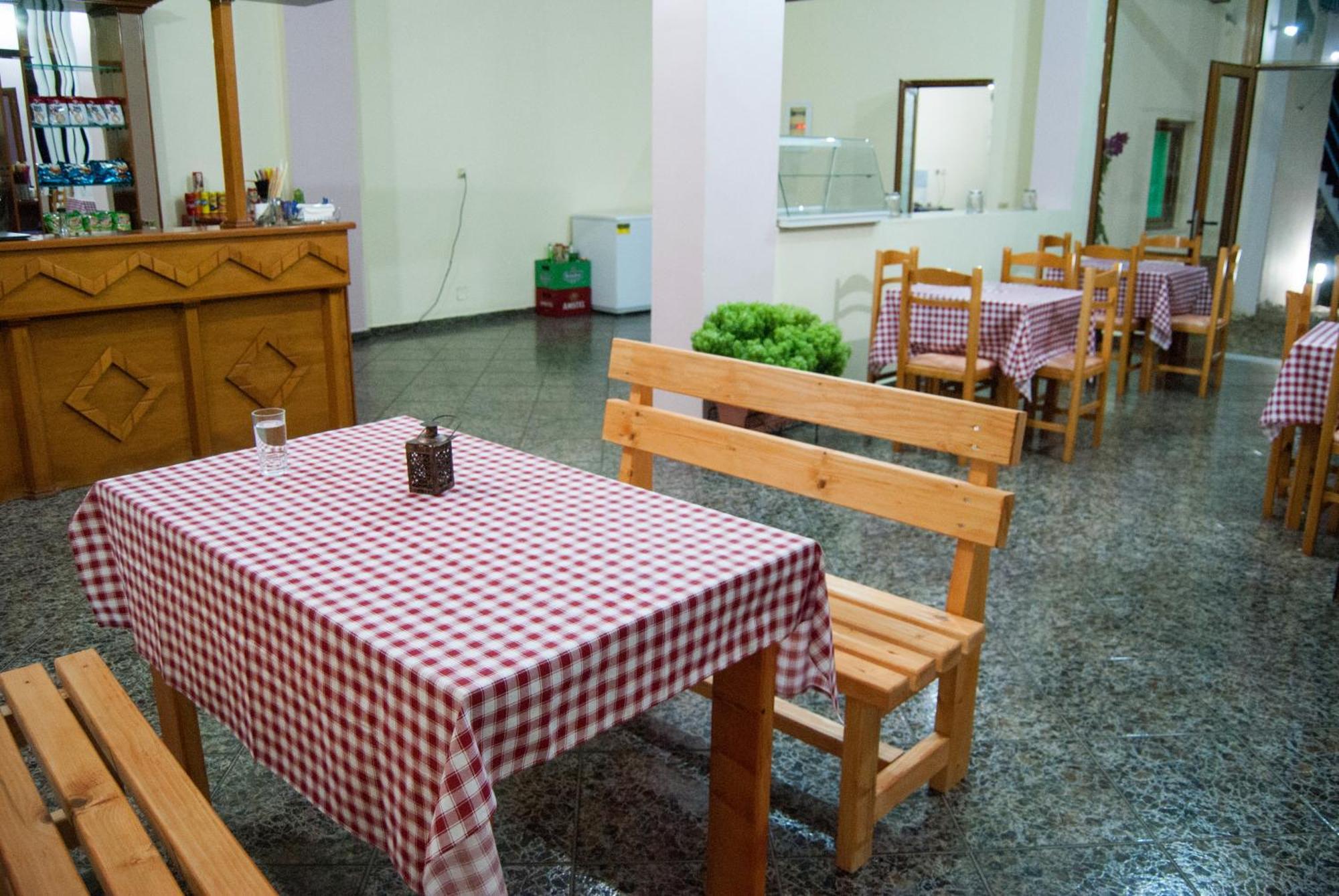 Let Rooms Lukova ภายนอก รูปภาพ